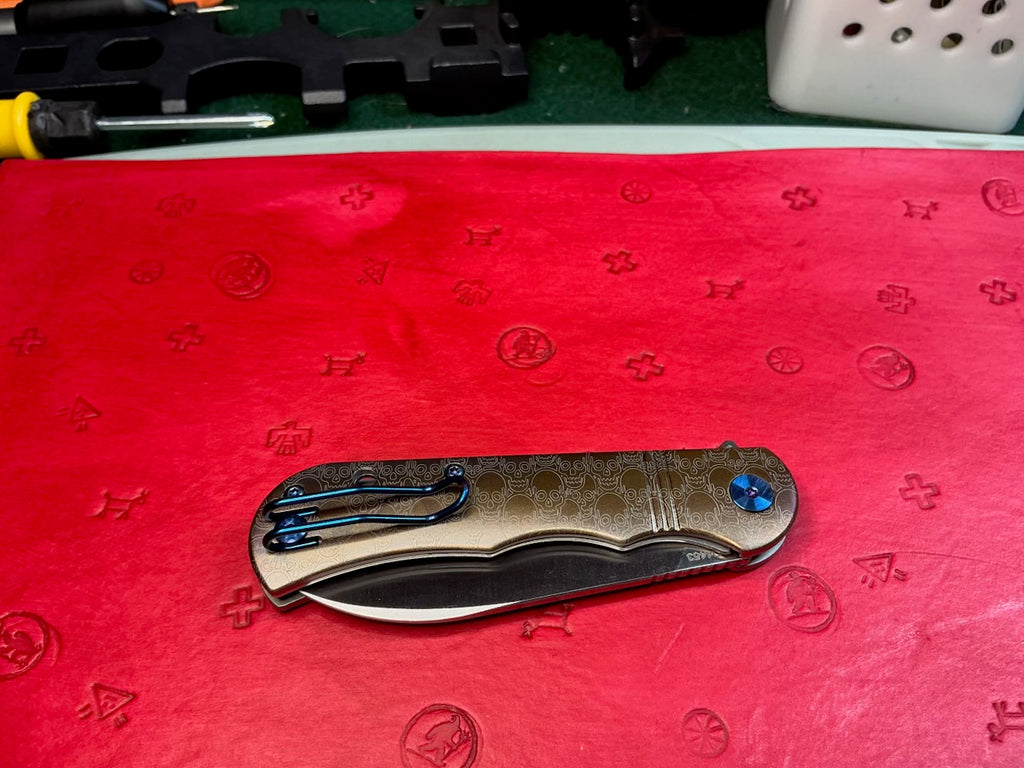 Custom Dreamtech D4453LG with titanium scales