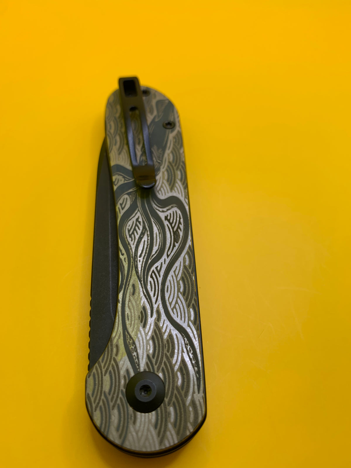 Custom Civivi Elementum Button Lock with custom Titanium Scales