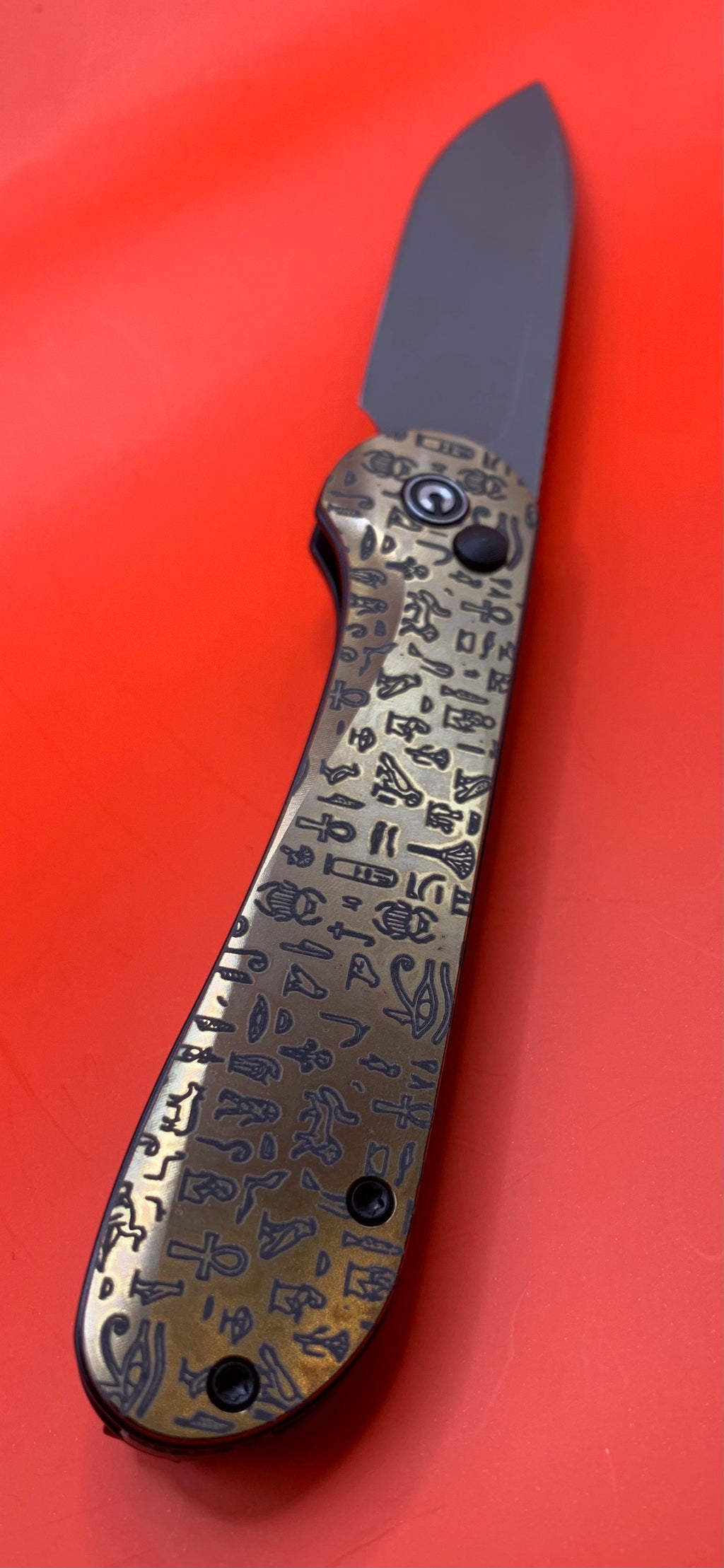 Custom Civivi Elementum Button Lock “Tomb Treasure"